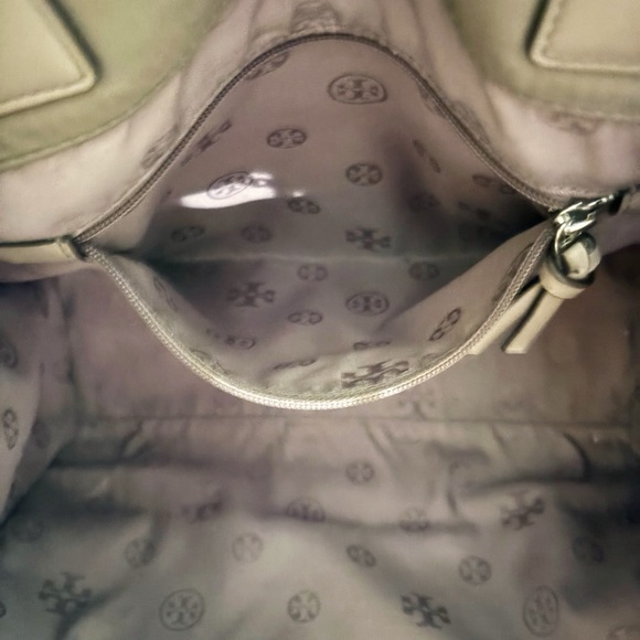 Tory Burch Elegant Gray Tote - Picture 6 of 11